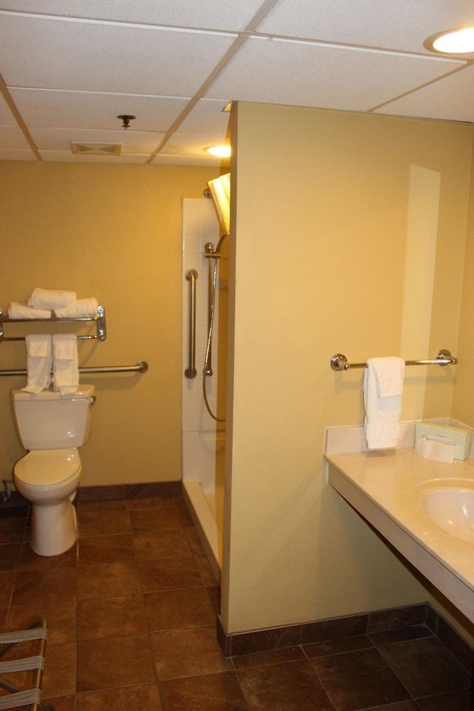 Lamplighter Inn-South Springfield Extérieur photo
