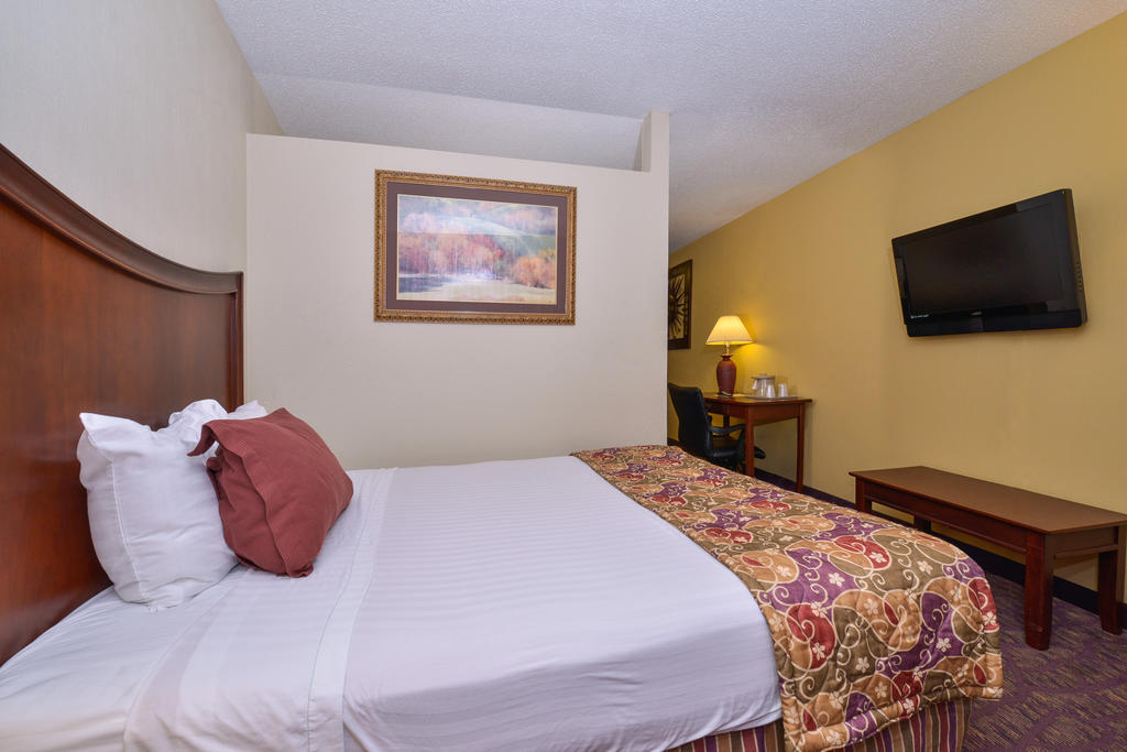 Lamplighter Inn-South Springfield Extérieur photo
